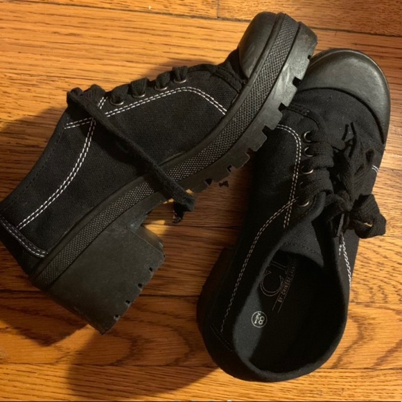 CHINESE LAUNDRY chunky shoe! - Picture 4 of 4